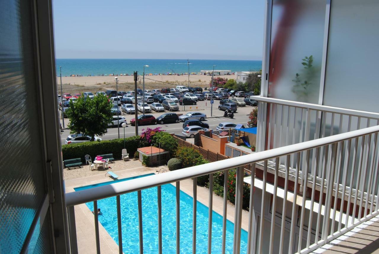 Apartamento Maraka Playa Castelldefels Εξωτερικό φωτογραφία